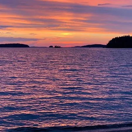 Elegant On The Shore Of Saimaa Lappeenranta