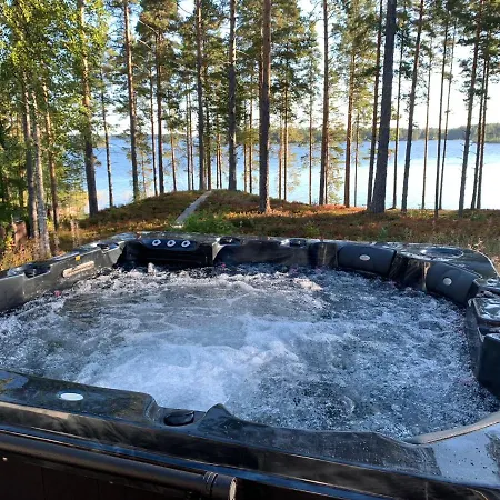 Elegant On The Shore Of Saimaa 빌라 *