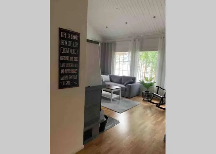 Villa Elegant On The Shore Of Saimaa