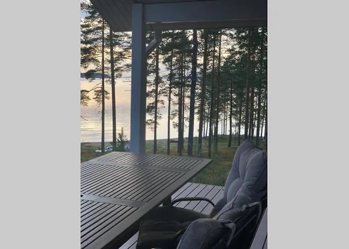 Villa Elegant On The Shore Of Saimaa Villmanstrand