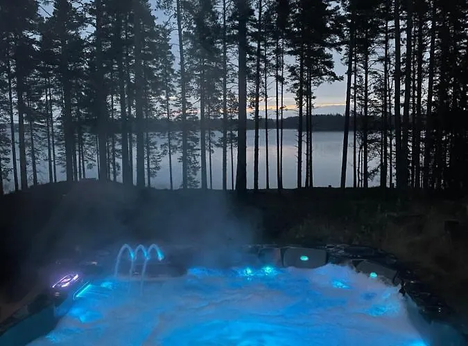 Elegant On The Shore Of Saimaa * Villmanstrand